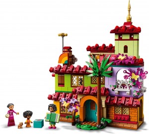 Конструктор LEGO Disney Дом сім'ї Мадригал