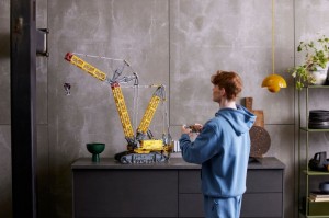 Конструктор LEGO® Technic™ Гусеничний підйомний кран Liebherr LR 13000