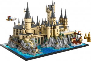 Конструктор LEGO® Harry Potter™ Замок і територія Гоґвортсу