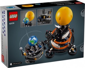 Конструктор LEGO® TECHNIC™ Земля та Місяць на орбіті
