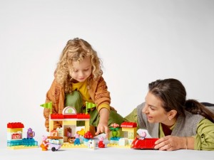 Конструктор LEGO® DUPLO® Свинка Пеппа™ Супермаркет Пеппи