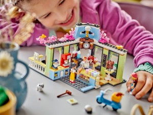 Конструктор LEGO® FRIENDS Кавʼярня Хартлейк-Сіті