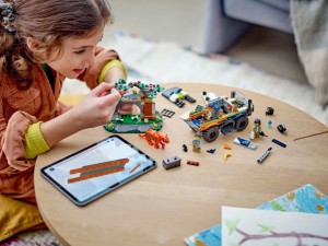 Конструктор LEGO® CITY Позашляховик для дослідження джунглів