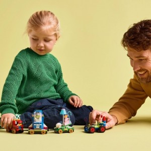 Конструктор LEGO® Disney™ Святкування з Історії Іграшок: потяг і авто для перегонів