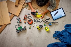 Конструктор LEGO® CITY Ремікс літака, вантажівки та судна на повітряній подушці