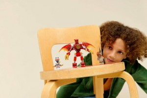 Конструктор LEGO® NINJAGO® Бойовий набір робота Дракона Кая